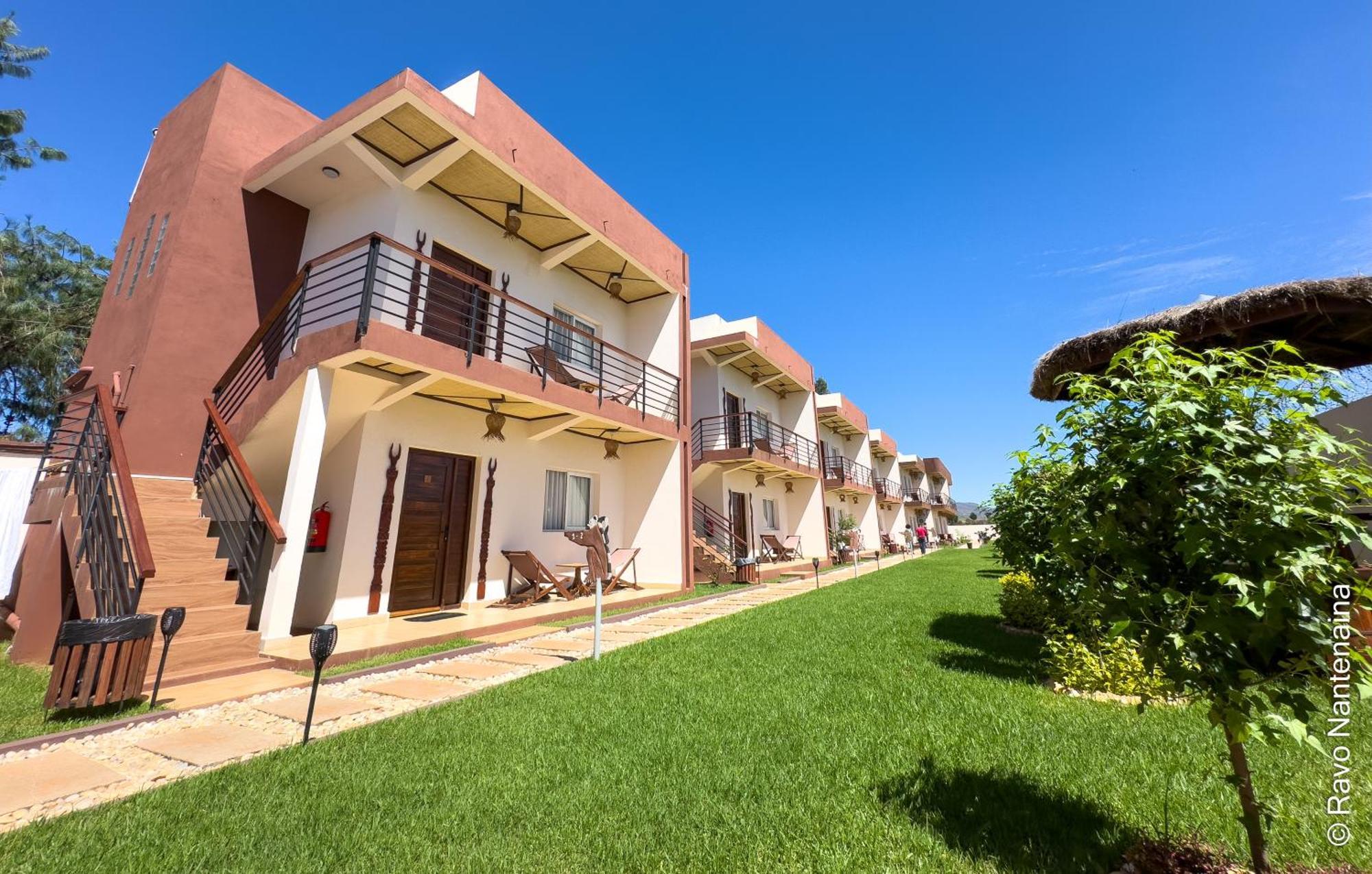 Bira Hotel Antsirabe Zewnętrze zdjęcie