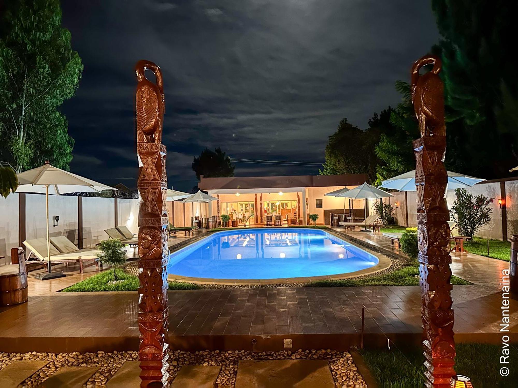 Bira Hotel Antsirabe Zewnętrze zdjęcie